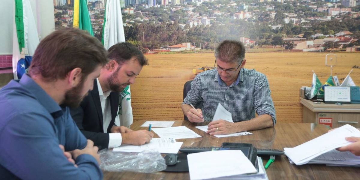 Cohavel assina projeto para estruturar conjuntos habitacionais