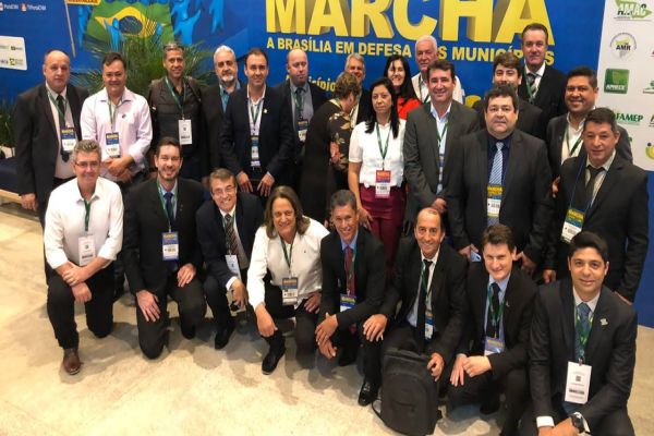 Presidente da Amop faz avaliação positiva da “Marcha de Prefeitos”