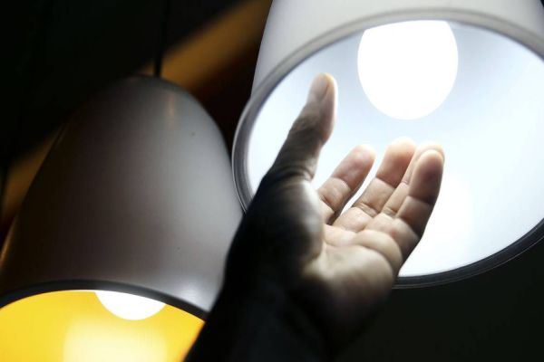 Aneel anuncia bandeira verde na conta de luz em maio