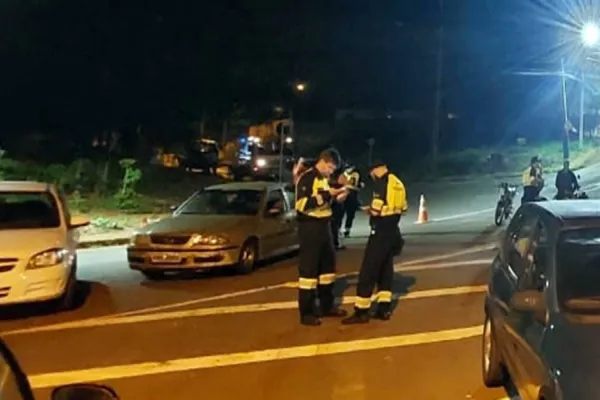 Foto relacionada a notícia: Blitz: Condutores sem CNH e embriagados representam 38% das infrações