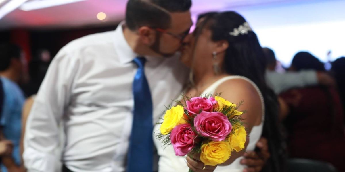 O dia do "sim" para mais de uma centena de casais em Cascavel