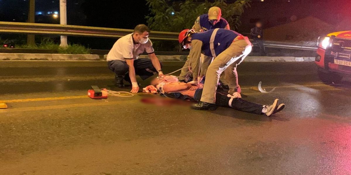 Homem fica gravemente ferido após ser atropelado por moto no Bairro Brasmadeira