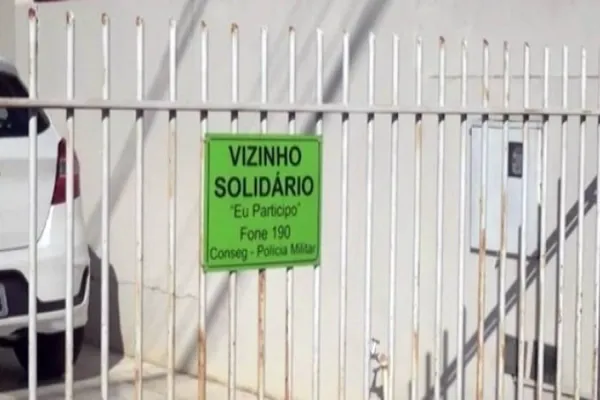 Foto relacionada a notícia: Agora é lei: Vizinho Solidário ganha respaldo jurídico no Paraná