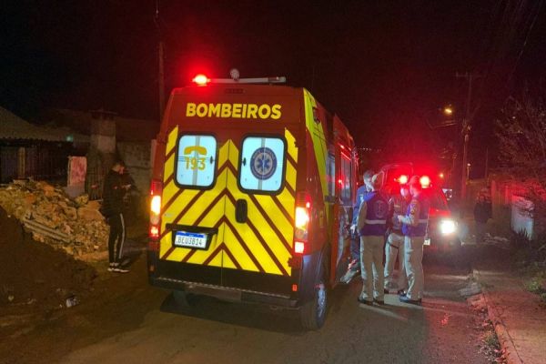 Imagem referente a notícia: Homem leva machadada na cabeça e fica em estado grave no Jardim Julieta Bueno