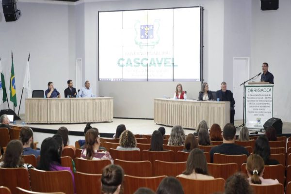 Boas práticas em assistência social são compartilhadas com 50 municípios do Paraná