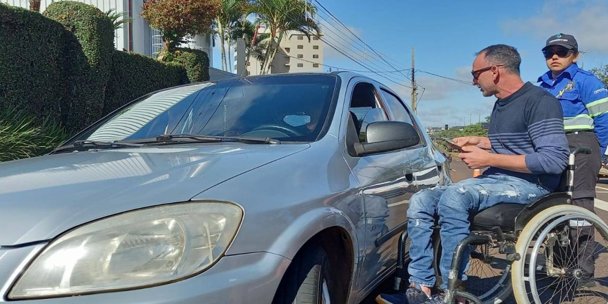 Transitar realiza ações educativas sobre os riscos de se associar álcool e direção