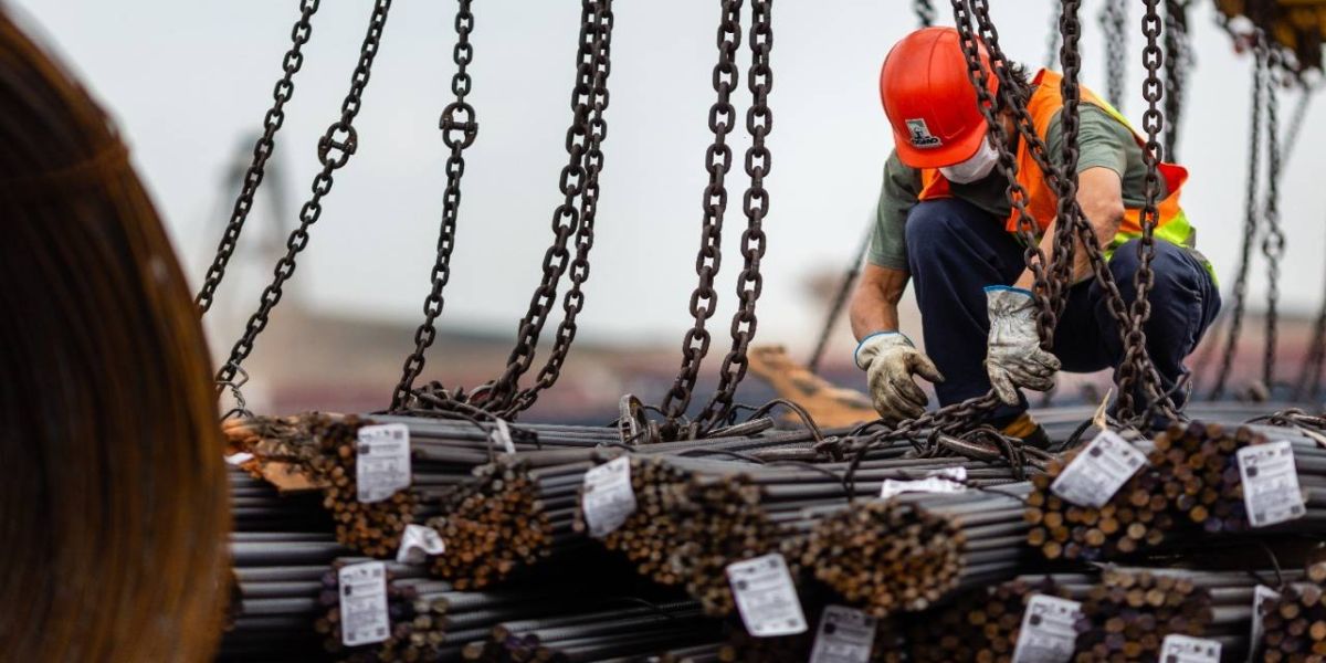 Sinduscon apoia a redução da alíquota sobre o aço importado