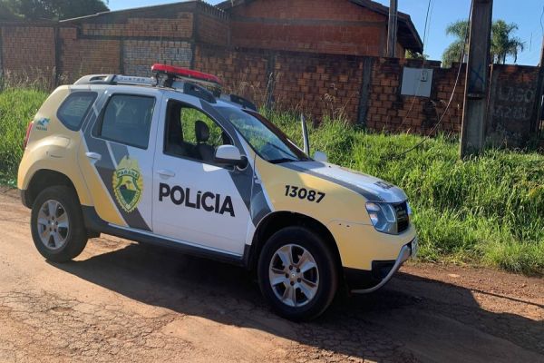 Imagem referente a notícia: Fios de telefonia são furtados no Bairro Lago Azul em Cascavel