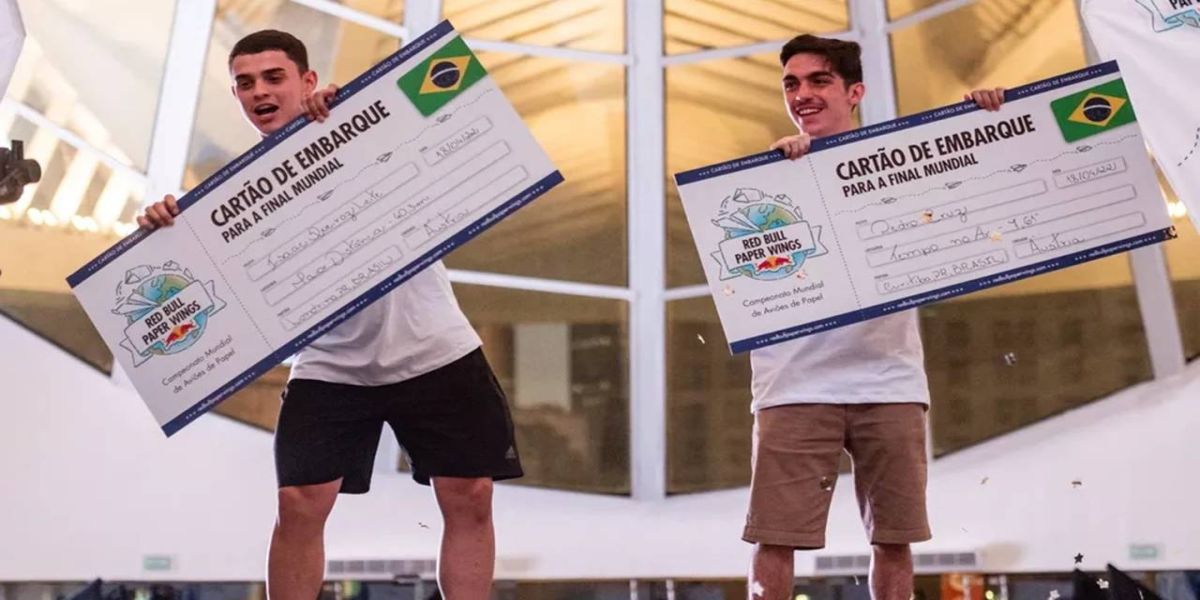 Brasileiros disputam a final do Mundial de Aviãozinho de Papel