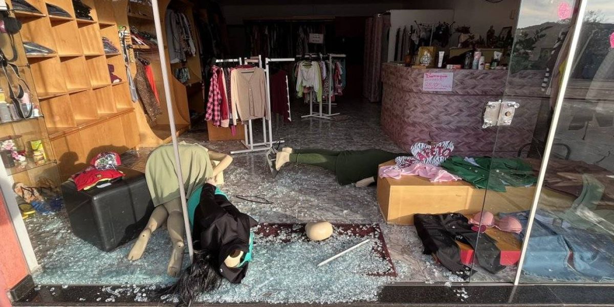 Loja de roupas é arrombada no centro de Corbélia