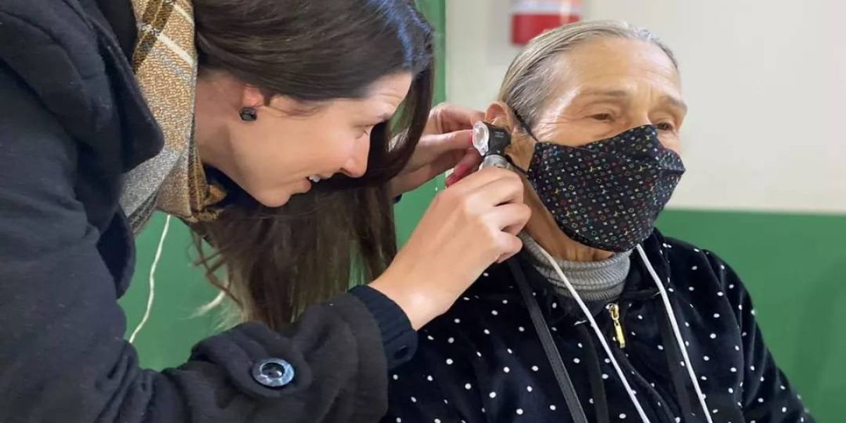 FeliCidade do Idoso tem dia com ações de saúde e beleza