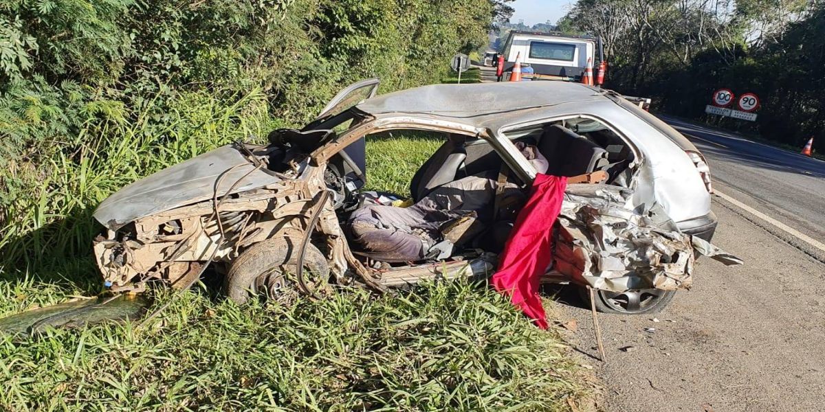 PRF atende colisão lateral com vítima na BR 373 em Guamiranga