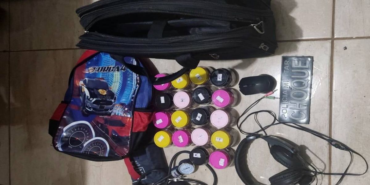 Pelotão de Choque da PM detém homem em cima de telhado de mercado após furto no Bairro São Cristóvão