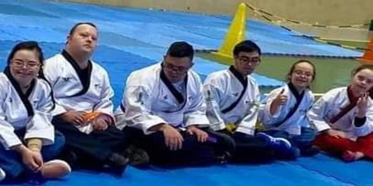 Paratletas de Cascavel participam da abertura do Paranaense de Parataekwondo