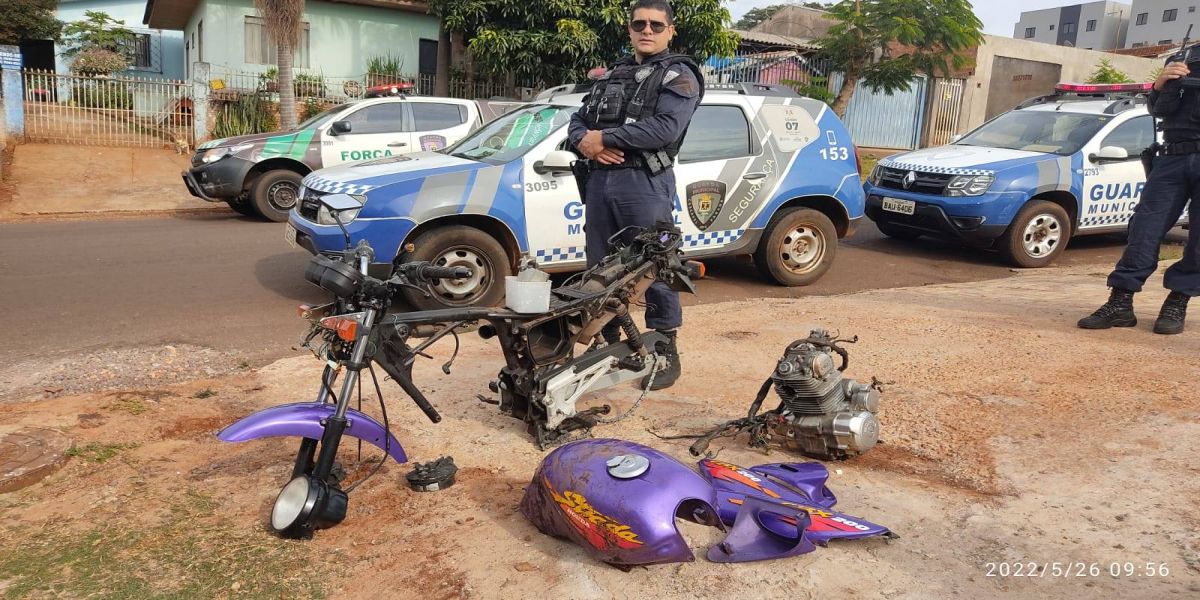 Motocicleta furtada é depenada e dono encontra peças do veículo sendo vendidas na Internet