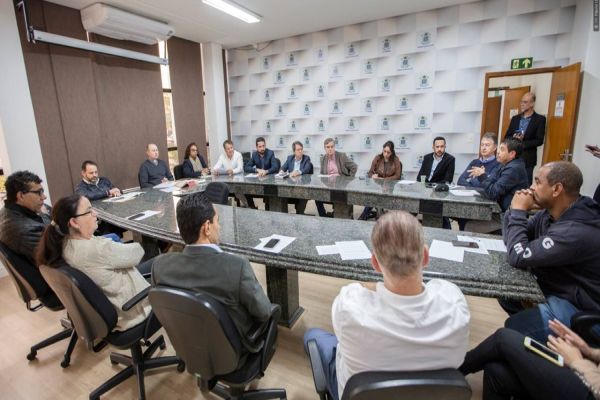 Pastoral Política começa a preparar compromissos a serem cobrados dos candidatos