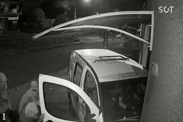 Tabacaria é arrombada em Cafelândia; Bandidos usam Doblo furtada da prefeitura de Nova Aurora