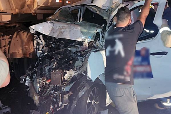 Homem fica em estado grave após forte colisão na BR-373