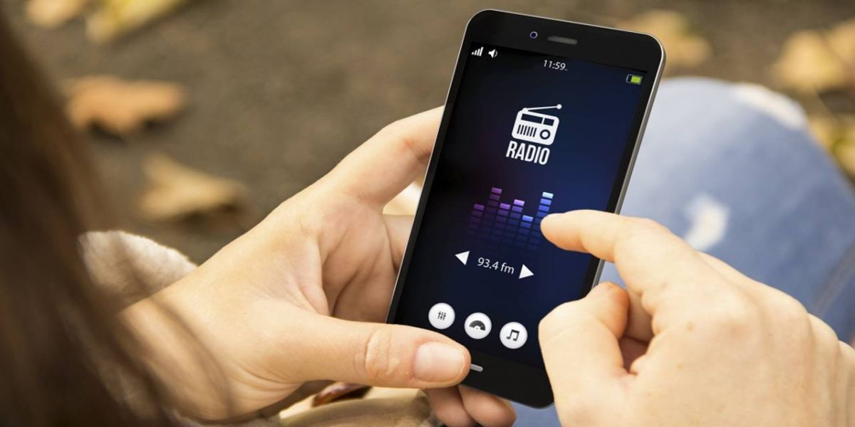 CCJ aprova obrigatoriedade de rádio FM em telefone celular fabricado ou montado no Brasil