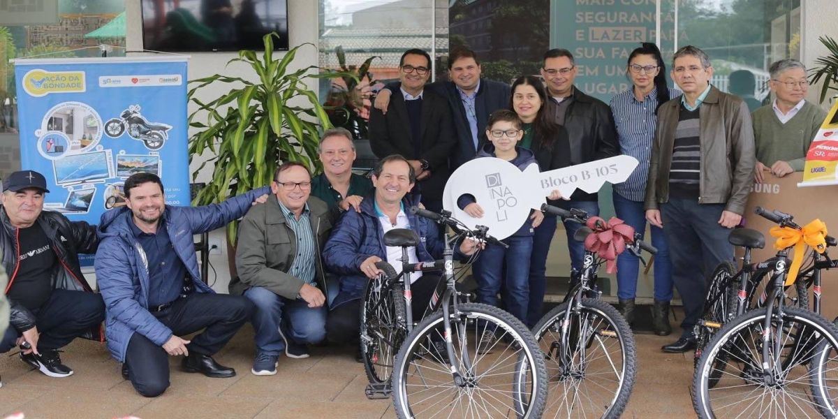 Em parceria com o Futebol Clube Cascavel, Ação da Bondade entrega prêmios para ganhadores