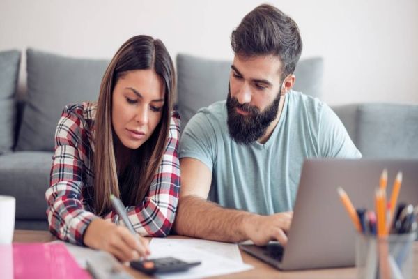 Dia dos Namorados: Você sabe a importância dos casais conversarem sobre dinheiro?