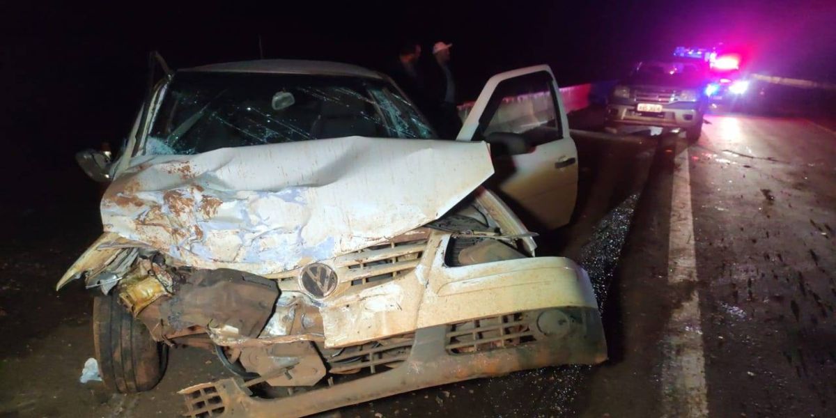 Seis pessoas ficam feridas após forte colisão na BR-163 em Cascavel