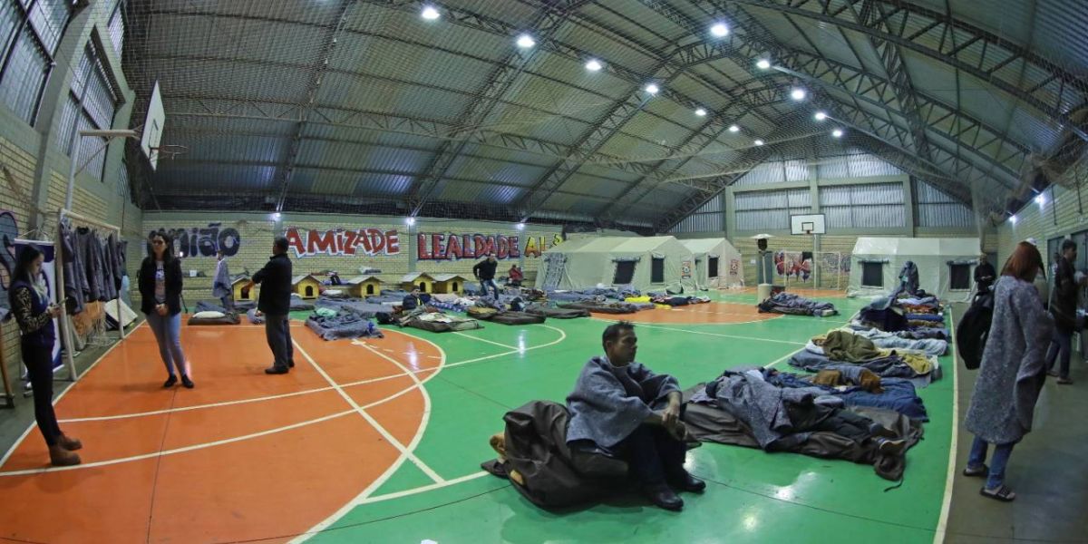 Com previsão de frio, acolhimento a moradores de rua é mantido no Centro Amor