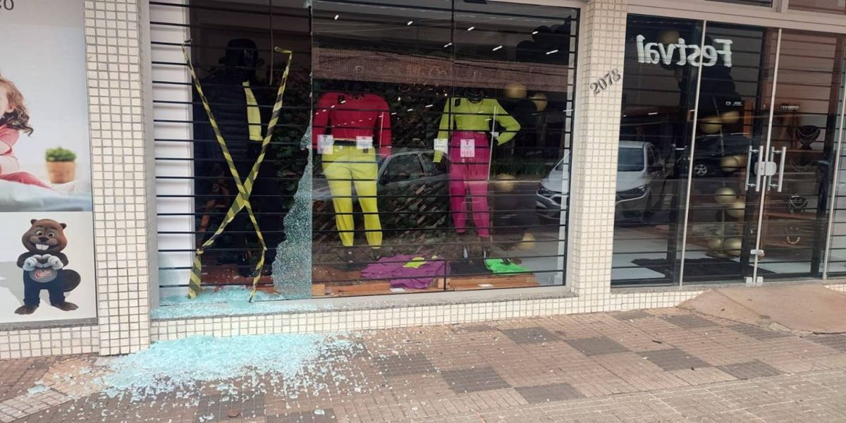 Mais um estabelecimento é alvo dos criminosos no Centro de Cascavel