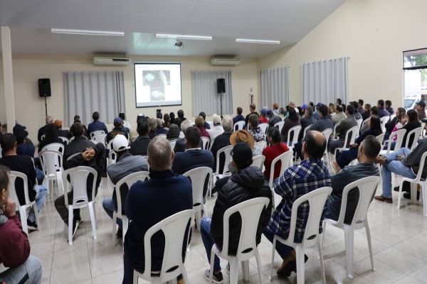 Bem-estar animal é tema principal de palestra a suinocultores