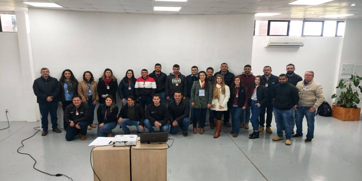 Workshop inédito elabora soluções que darão novo impulso à avicultura