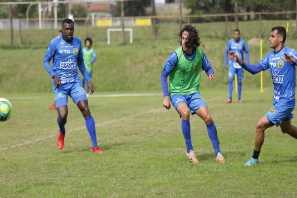 FC Cascavel inicia forte a semana de trabalho para confronto decisivo contra o Juventus