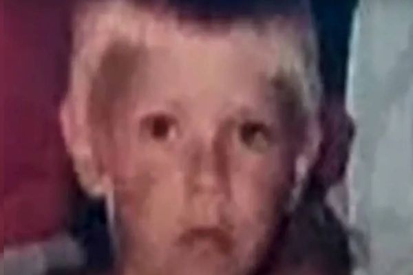 Polícia identifica ossada do menino Leandro Bossi, que desapareceu em 1992 no PR