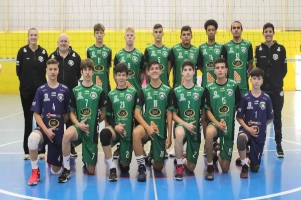 Vôlei Clube Cascavel fecha participação no Paranaense Sub-17 com excelente resultado
