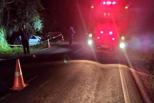 Imagem referente a notícia: Grave acidente de trânsito deixa uma vítima fatal na PR-473 em Quedas do Iguaçu