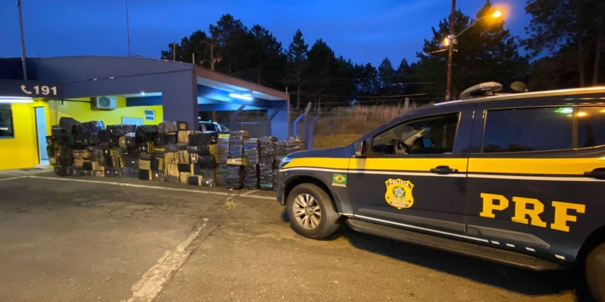 PRF apreende quase 4 toneladas de maconha no final de semana no Paraná