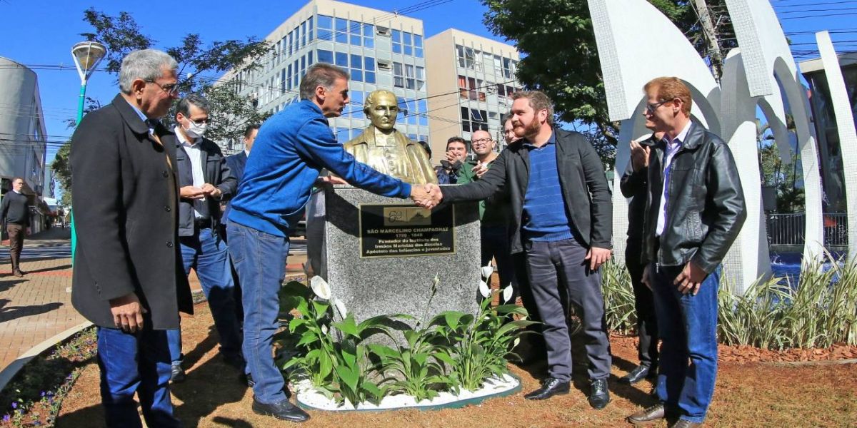 Com parceria público-privada, Colégio Marista assume a manutenção da Praça Paço das Artes