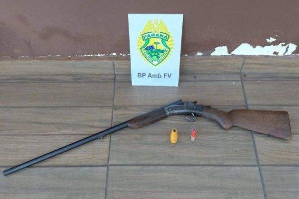 Homem é preso com espingarda calibre 32 na região beira lago de Itaipu