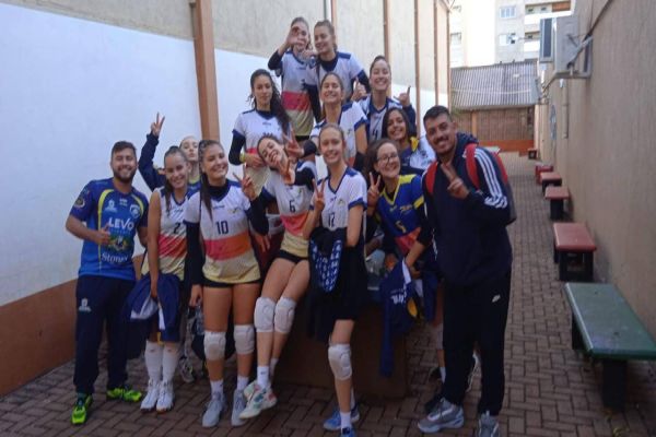 Atletas do VCC representaram Cascavel nos Jogos Escolares fase Macrorregional