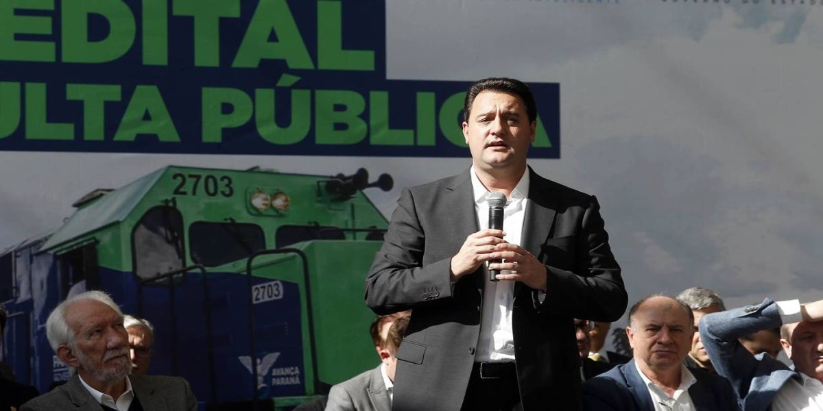 Nova Ferroeste é estratégica para o desenvolvimento do País, afirma Ratinho Junior