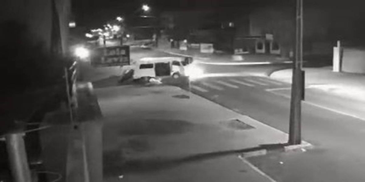 Impressionante: Câmera de segurança registra acidente fatal na Rua Itália em Cascavel