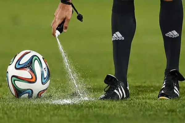 Foto relacionada a notícia: Arbitragem, critérios e tecnologia