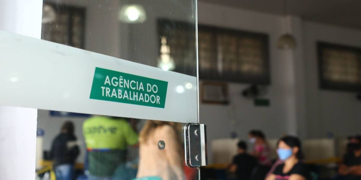 Agência do Trabalhador e Senac abrem inscrições para cursos nas áreas de estética e beleza