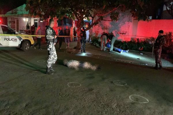 Imagem referente a notícia: Duplo homicídio é registrado no Bairro Coqueiral, em Cascavel