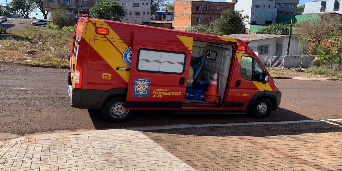 Ciclista fica ferido após colisão de trânsito na Rua Palotina em Cascavel
