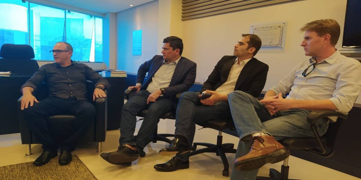 Ex-ministro Sergio Moro faz visita à Acic