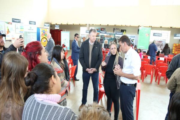 Governo no Território facilita acesso a serviços da prefeitura e promove soluções na região Sul