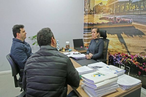 Prefeitura reduz parcelamento do reajuste dos servidores municipais