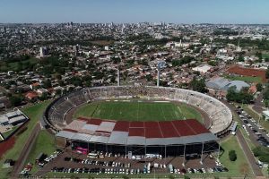 Imagem referente a notícia: FC Cascavel confirma amistoso contra Grêmio em junho e movimenta torcida no Oeste do Paraná