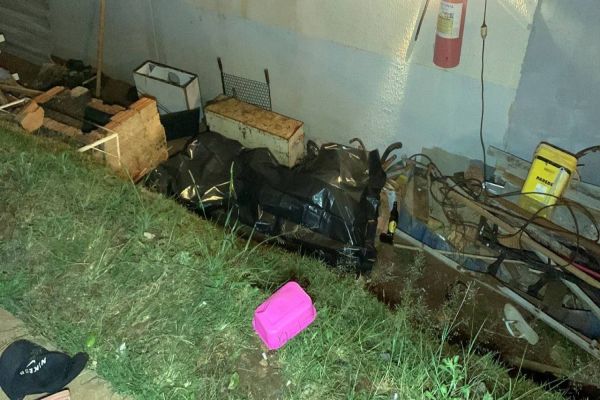 Imagem referente a notícia: Identificado homem que morreu baleado no Jardim Riviera, em Cascavel