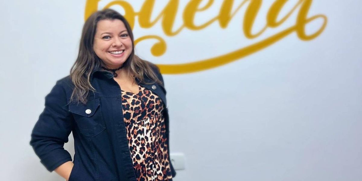 Falece a jornalista, Valéria Bellafronte, após oito dias internada na UTI em Cascavel